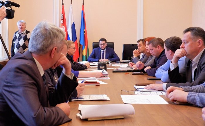 От подрядчиков потребовали устранить недоделки по благоустройству дворов в Пушкино