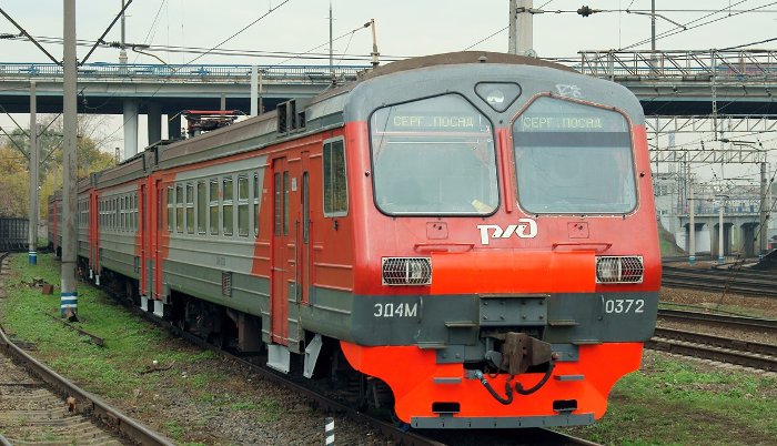 Фото: Из окна электрички Ярославского направления (vk.com/club79628044) В выходные последних двух неделей июля изменится расписание электричек.