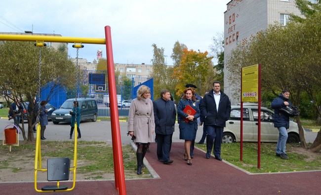 Фото: http://городское-поселение-лесной.рф Глава Госадмтехнадзора проверила благоустройство поселений Пушкинского района.