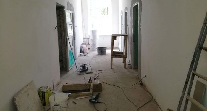 Временно исполняющий обязанности главы Пушкинского района Алексей Тимошин осмотрел детское инфекционные отделение больницы города Пушкино