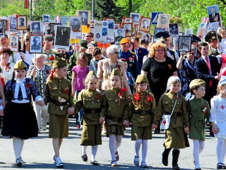 Бессмертный полк 9 мая 2016 года - Фото Пушкино