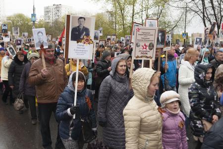 Бессмертный полк Пушкино 9 мая 2017 года - Фото Пушкино