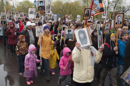 Бессмертный полк Пушкино 9 мая 2017 года - Фото Пушкино