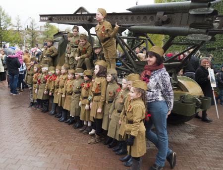 Бессмертный полк Пушкино 9 мая 2017 года - Фото Пушкино